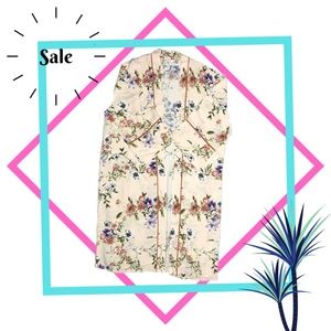 C: NWOT Versatile Floral Peach Kimono